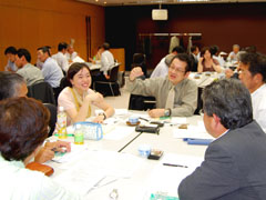 拡大経営労働委員会